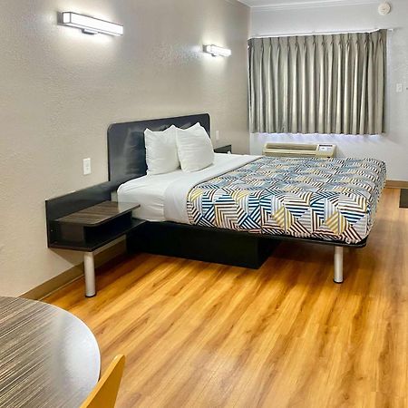 Motel 6-Huntington, Wv Екстер'єр фото